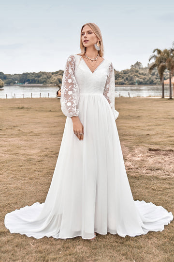 En linje V Neck Ivory Chiffon Sweep Train Boho brudekjole med blonder